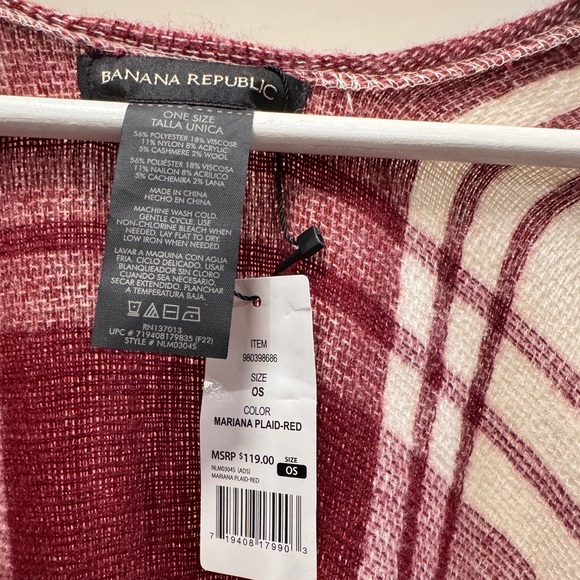 Banana Republic Red and White Plaid Poncho - Picture 5 of 5